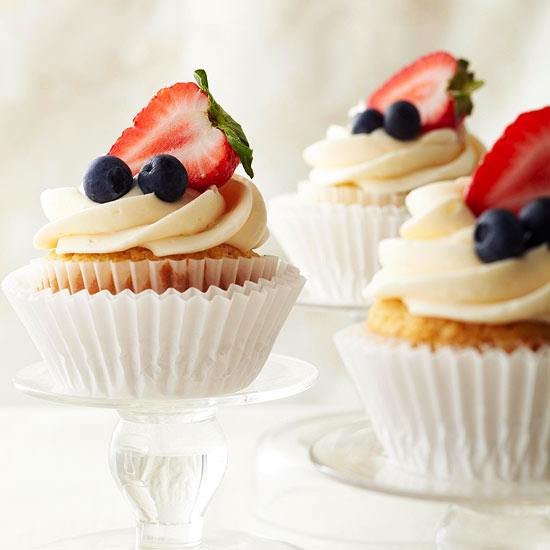 Easy Berry Cheesecakes Recipe Easy Berry Cheesecakes Recipe