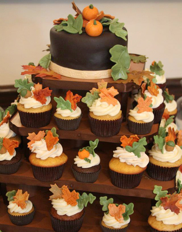 Fall Themed Wedding Cupcakes