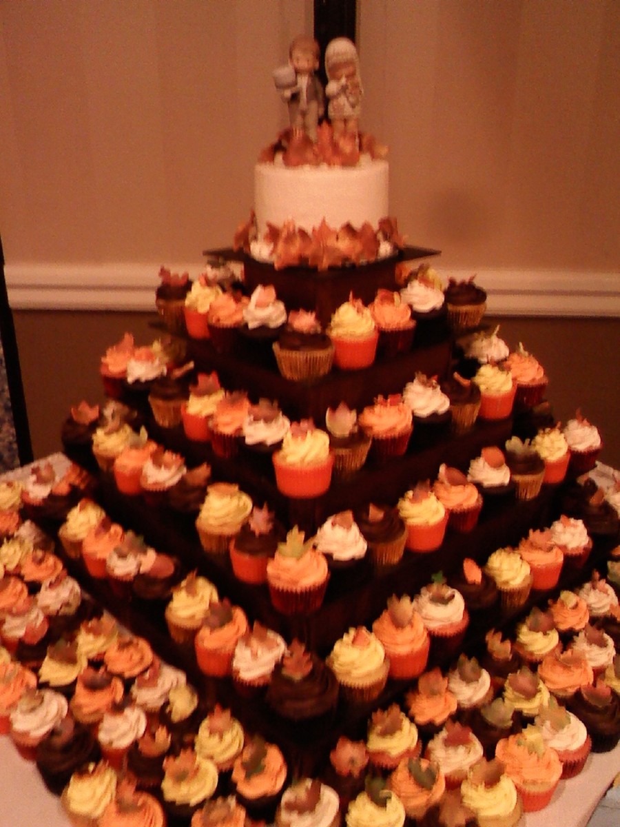 Fall Wedding Cake and Cupcakes