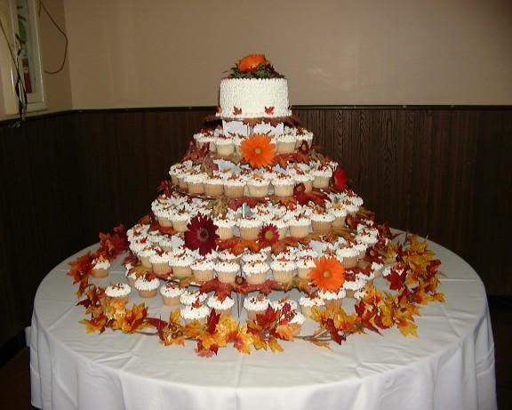Fall Wedding Cake Cupcakes