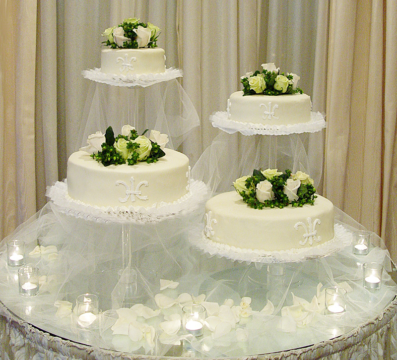 Floating Wedding Cake
