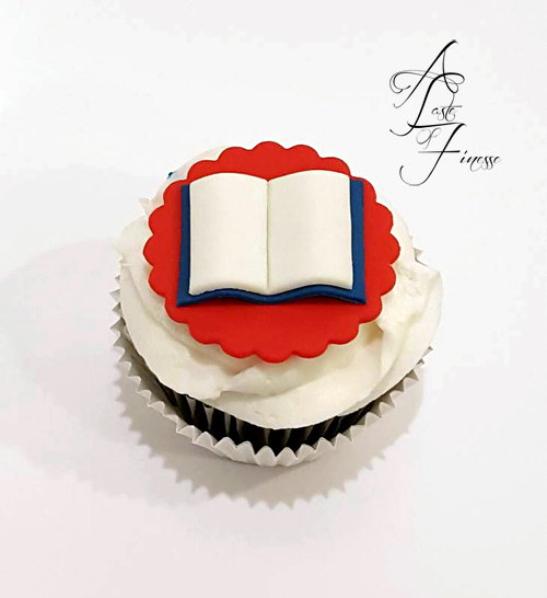 Graduation Fondant Cupcake Toppers