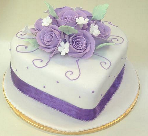 Heart Shaped Cake with Flowers Heart Shaped Cake with Flowers
