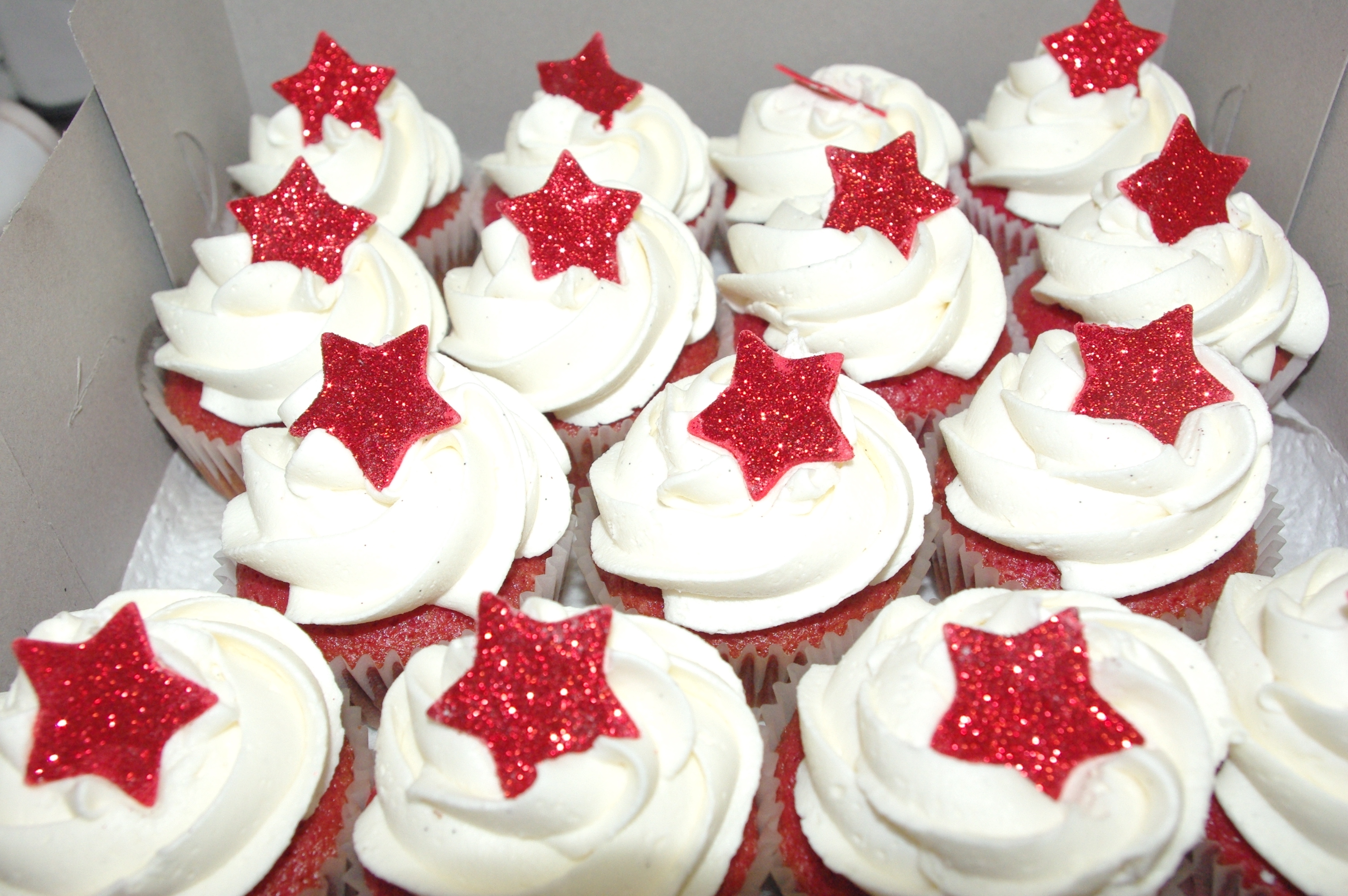 Hollywood Star Cupcakes Hollywood Star Cupcakes