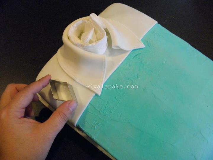 How to Make Diamond Shape On Cake