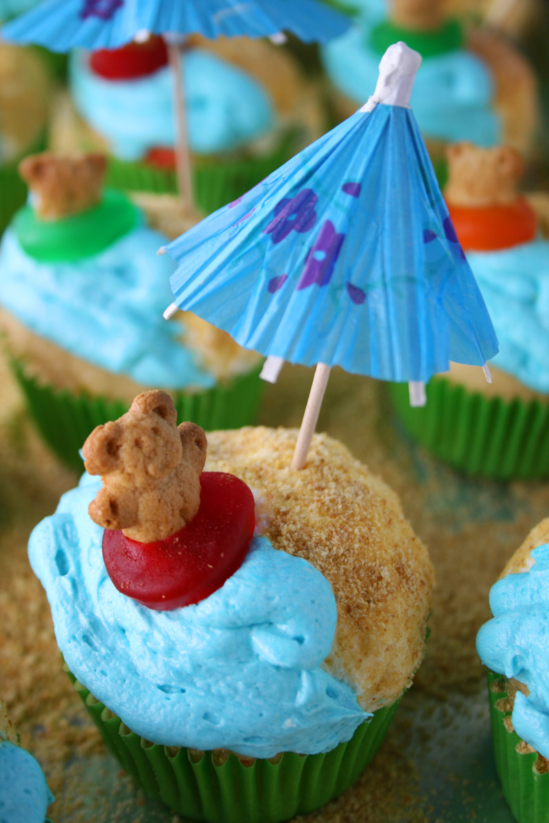 Luau Cupcakes