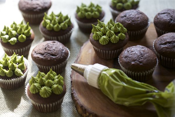 Matcha Green Tea Cupcakes Chocolate Frosting