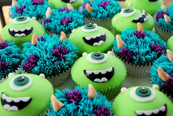 Monsters University Cupcake Cake