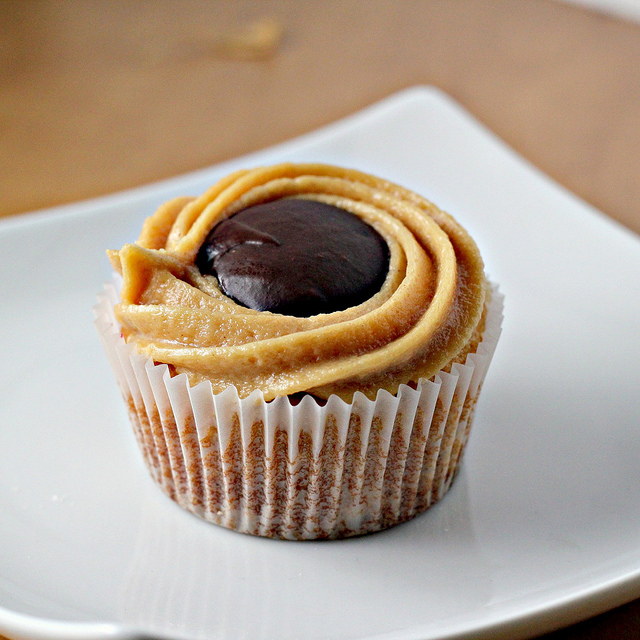 Peanut Butter and Jelly Cupcakes