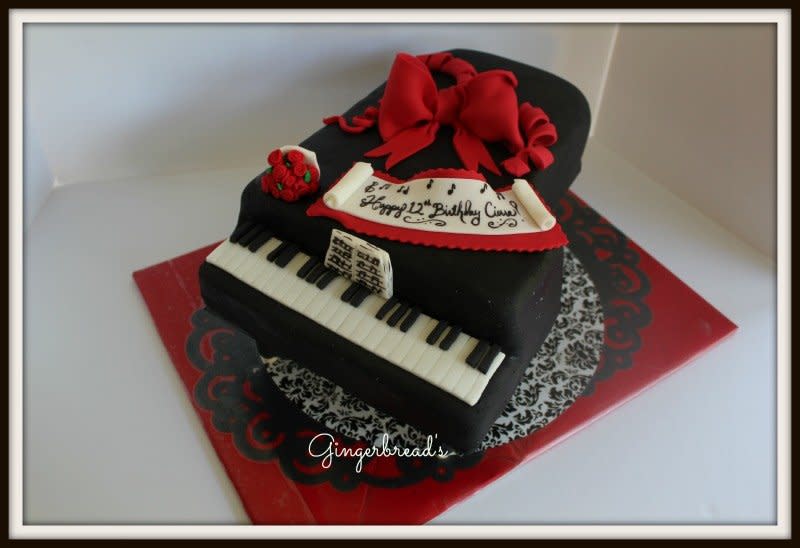 Piano Birthday Cake