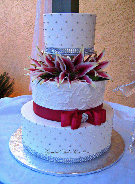 Red and White Elegant Buttercream Wedding Cakes
