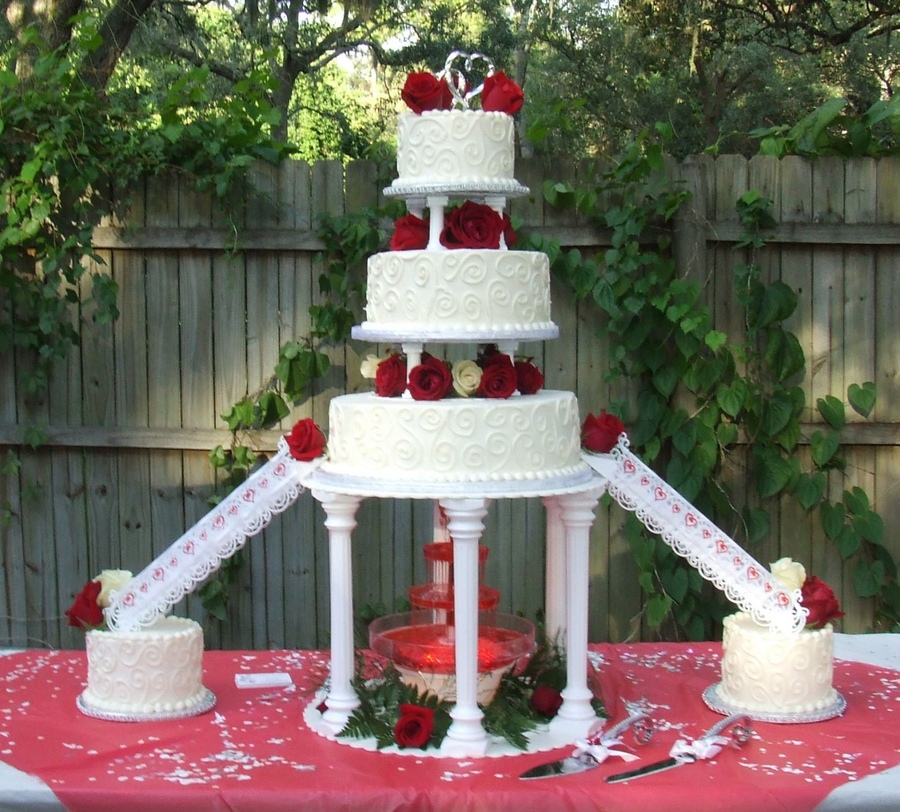 Red Wedding Cakes with Fountains