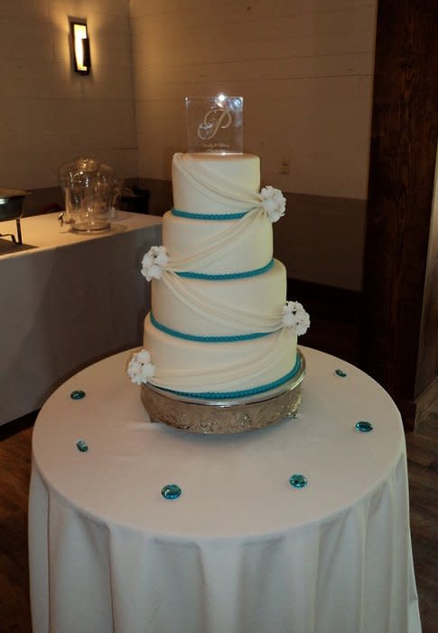 Turquoise and White Wedding Cake