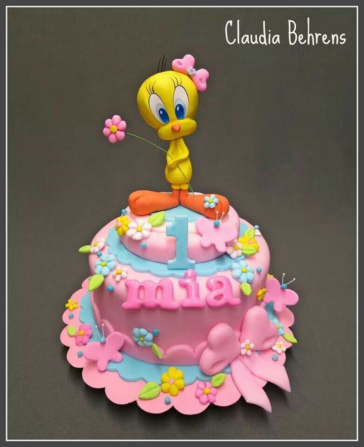 Tweety Birthday Cake