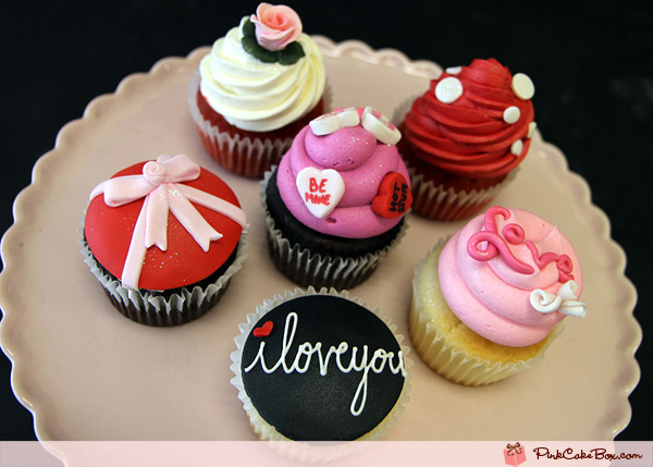 Valentine's Day Cupcakes Valentine's Day Cupcakes