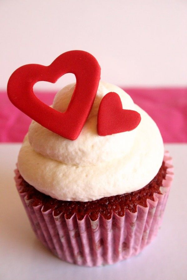 Valentine's Day Cupcakes Valentine's Day Cupcakes