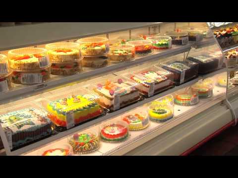 Vallarta Supermarket Cakes