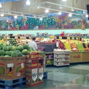 Vallarta Supermarket