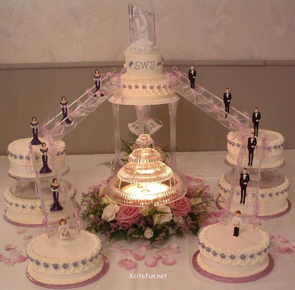 Wedding Cakes with Fountains