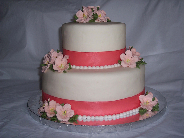 2 Layer Round Cake