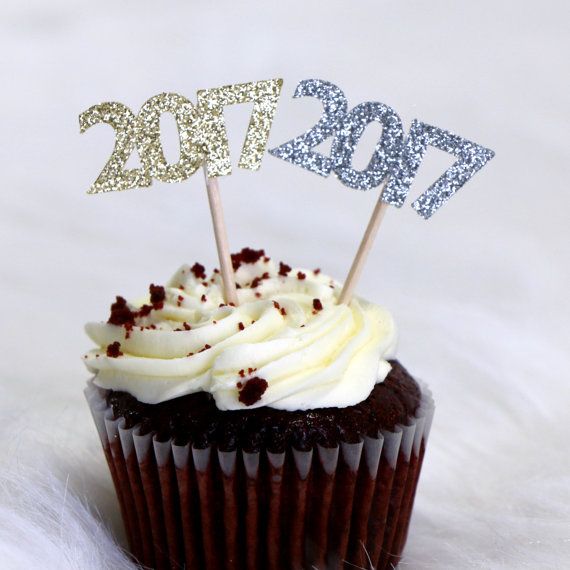 2017 Graduation Cupcake Toppers 2017 Graduation Cupcake Toppers