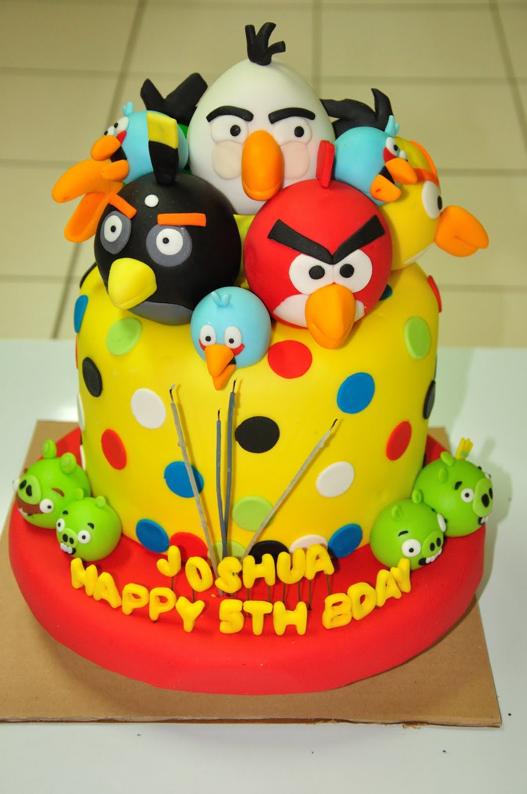 Angry Birds Birthday Cake