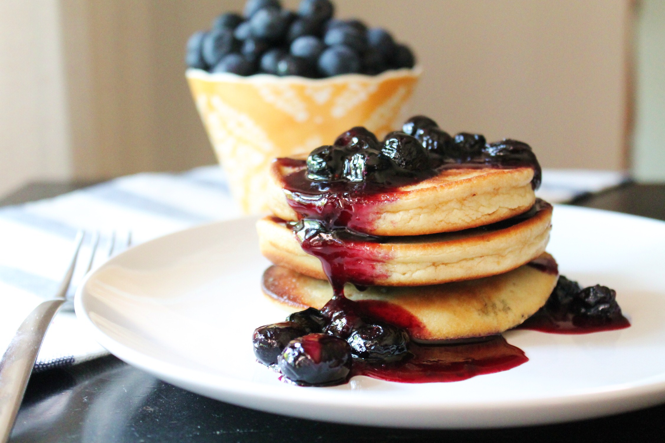 Blueberry Pancakes with Almond Flour