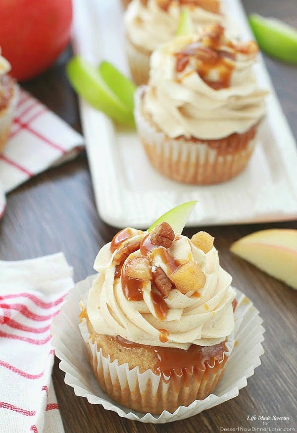 Caramel Apple Pie Cupcakes with Frosting
