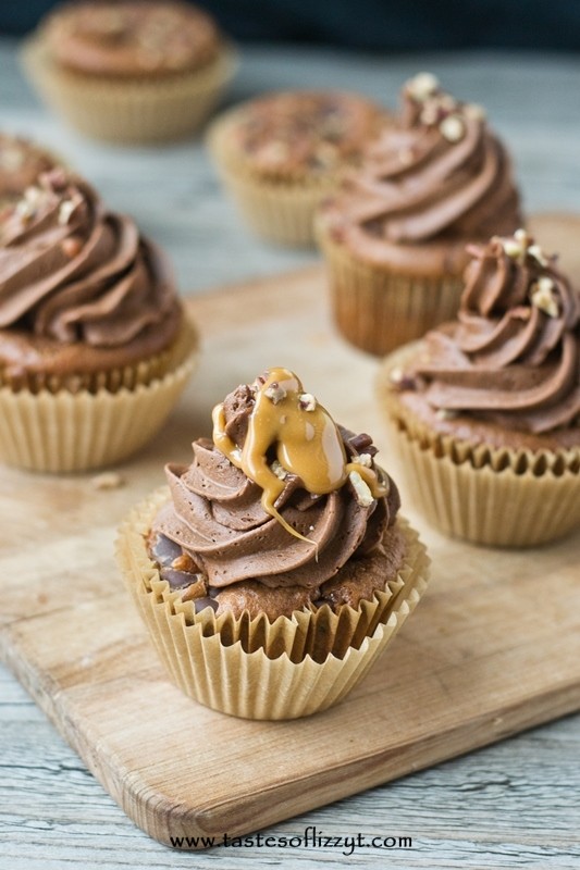 Chocolate Caramel Turtle Cupcakes