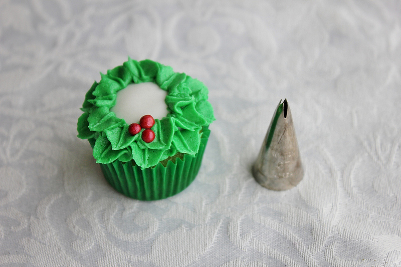 Christmas Tree Mini Cupcakes