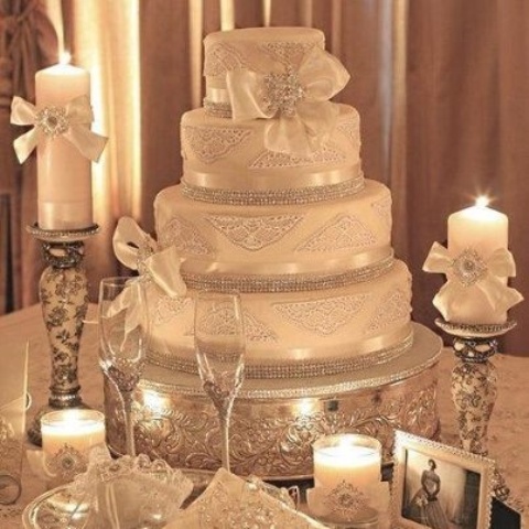 Christmas Wedding Cake