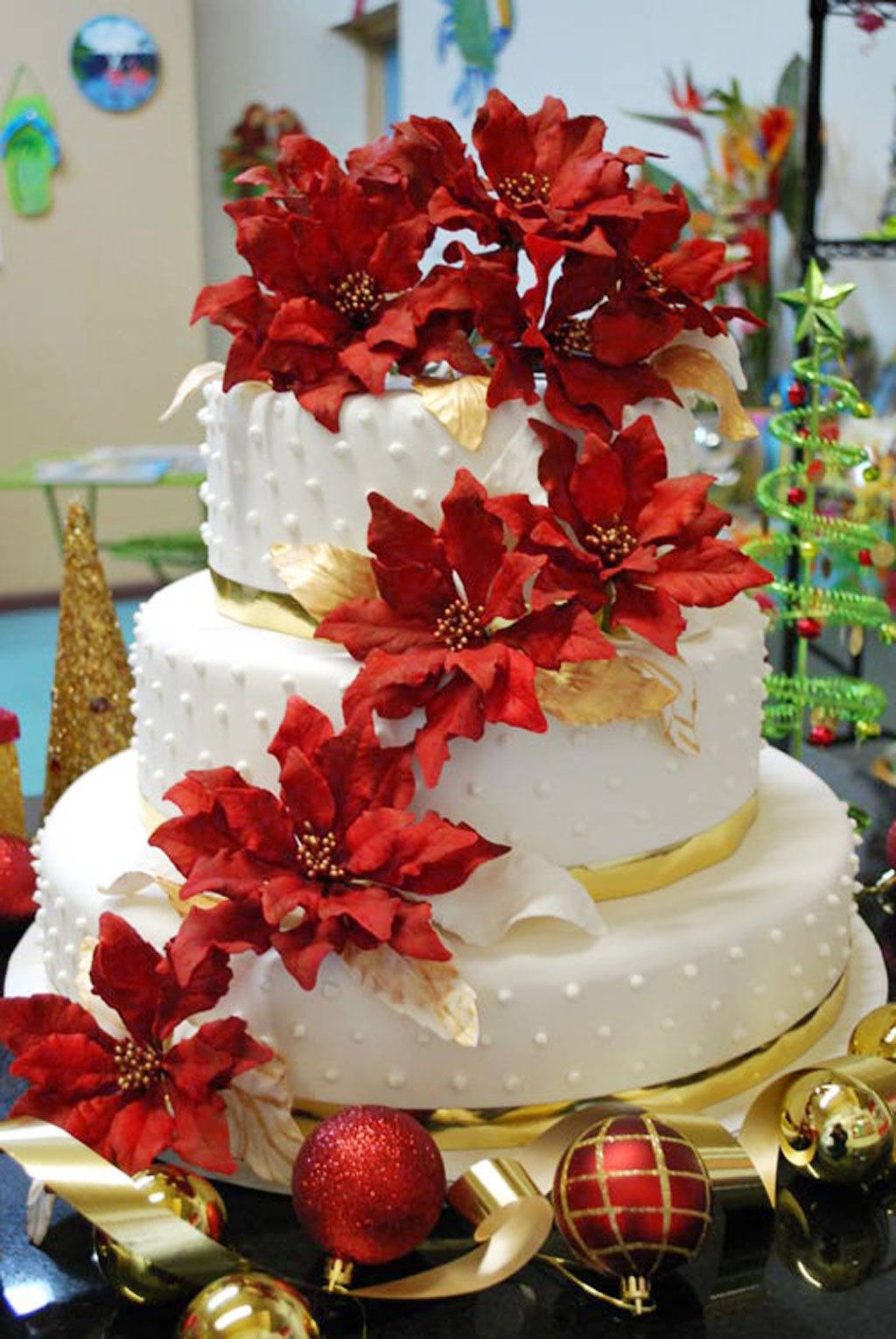 Christmas Wedding Cake