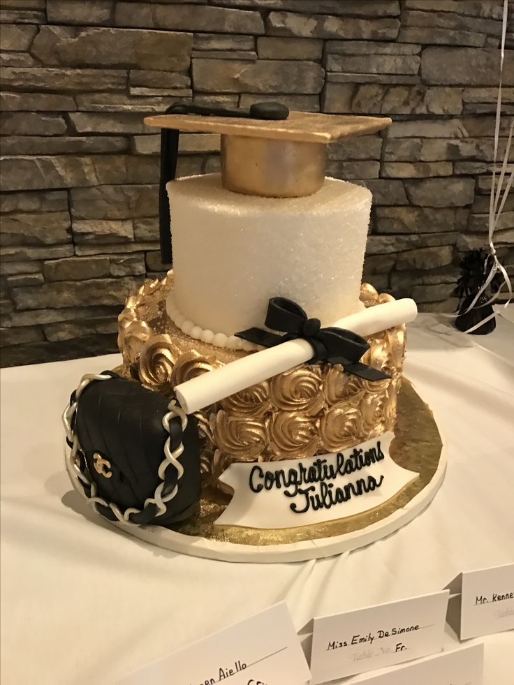 College Graduation Cake