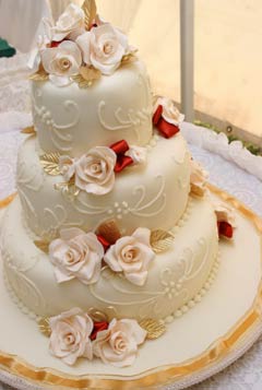 Elegant Wedding Cake