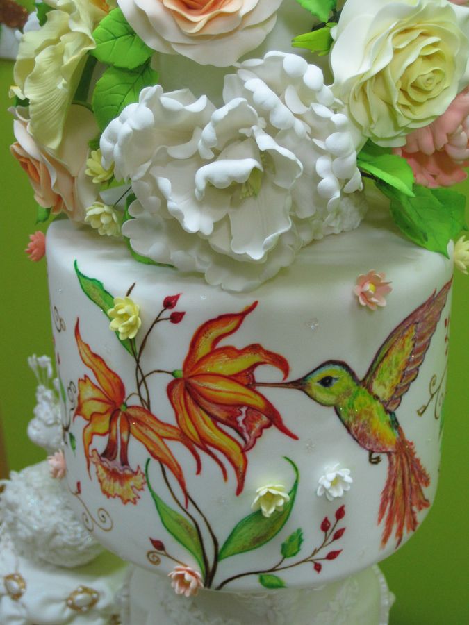 Hand Painted Cakes with Hummingbird