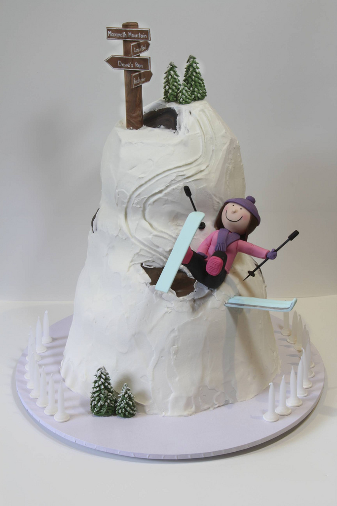Happy Birthday Skiing Cake
