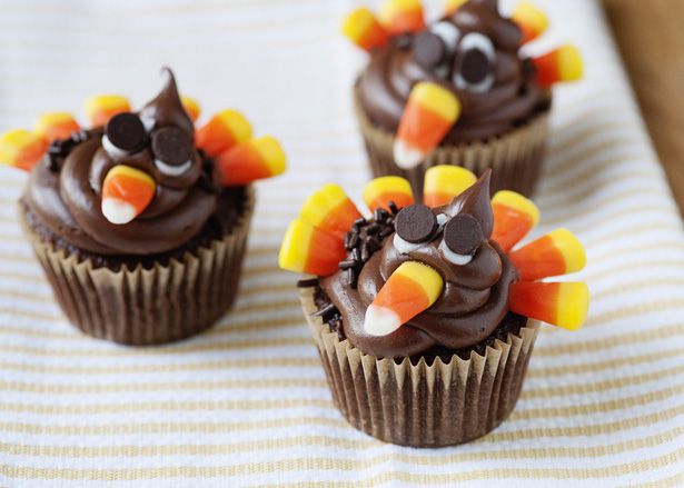 Kids Thanksgiving Turkey Cupcakes