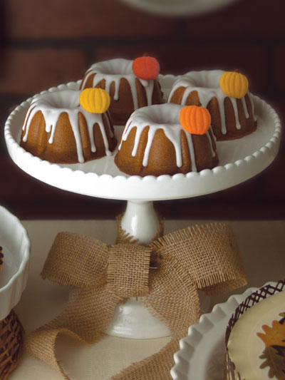 Pumpkin Mini Bundt Cakes