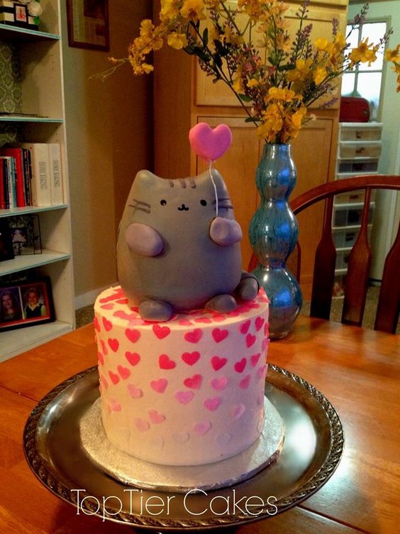 Pusheen Cat Cake