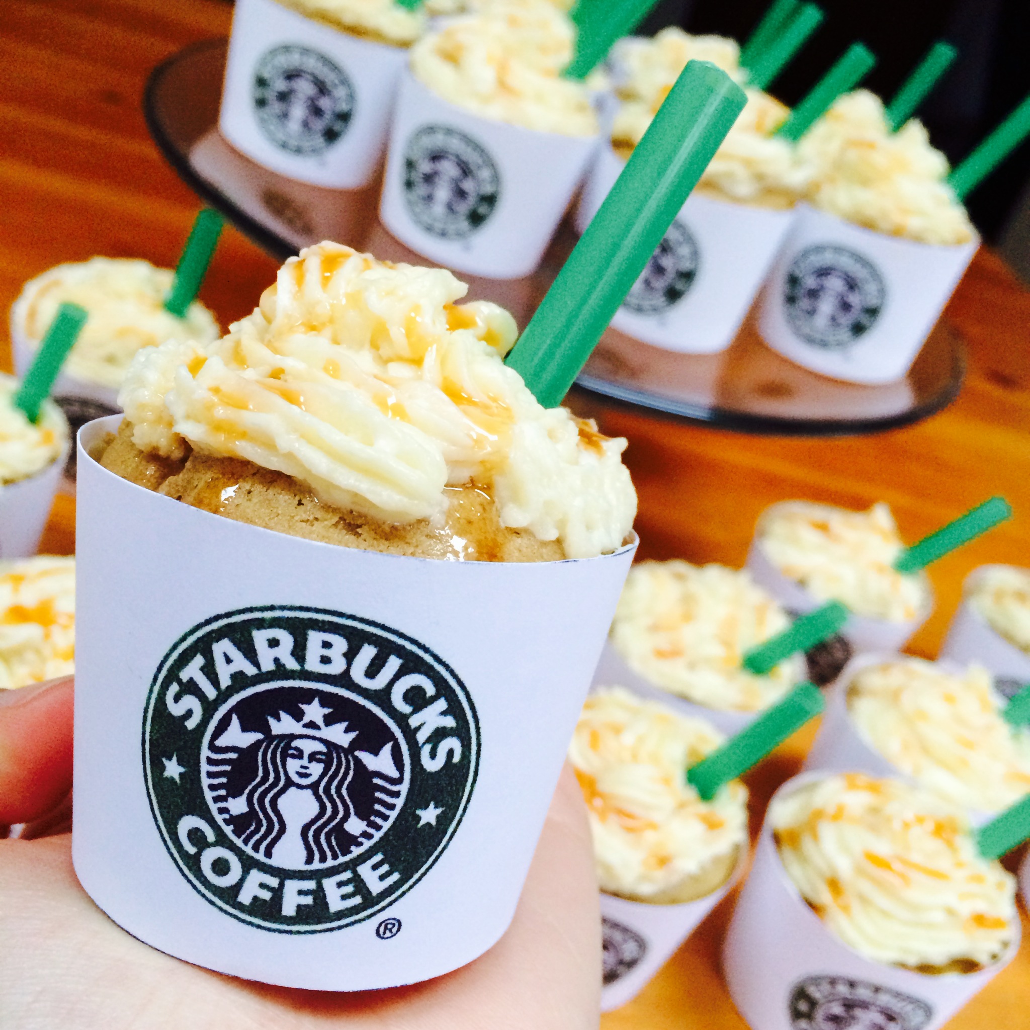 Starbucks Frappuccino Cupcake Cake