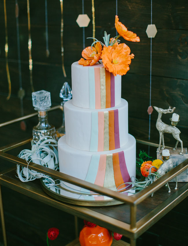 Urban Chic Wedding Cake
