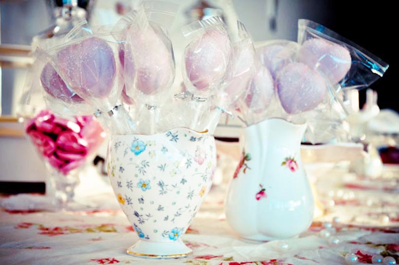 Vintage Bridal Shower Cake Pops