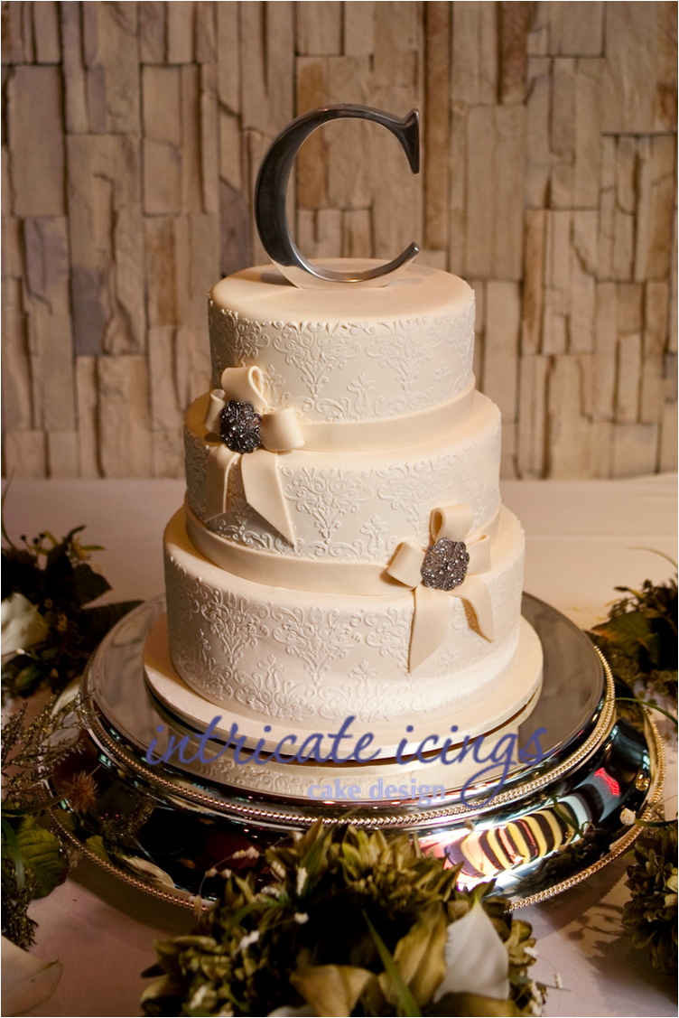 Vintage Lace Wedding Cake