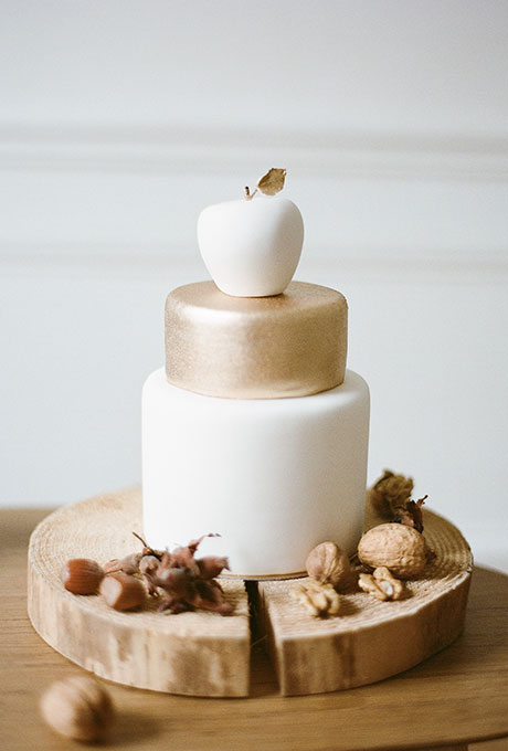 White and Gold Wedding Cake Topper