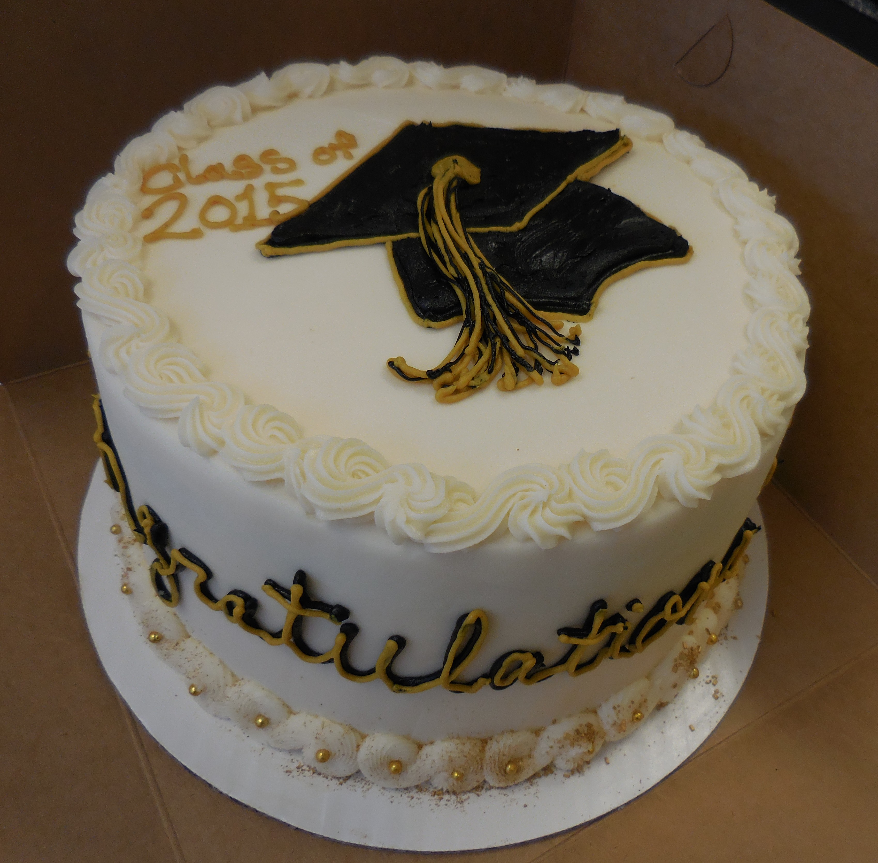 2017 Graduation Cakes