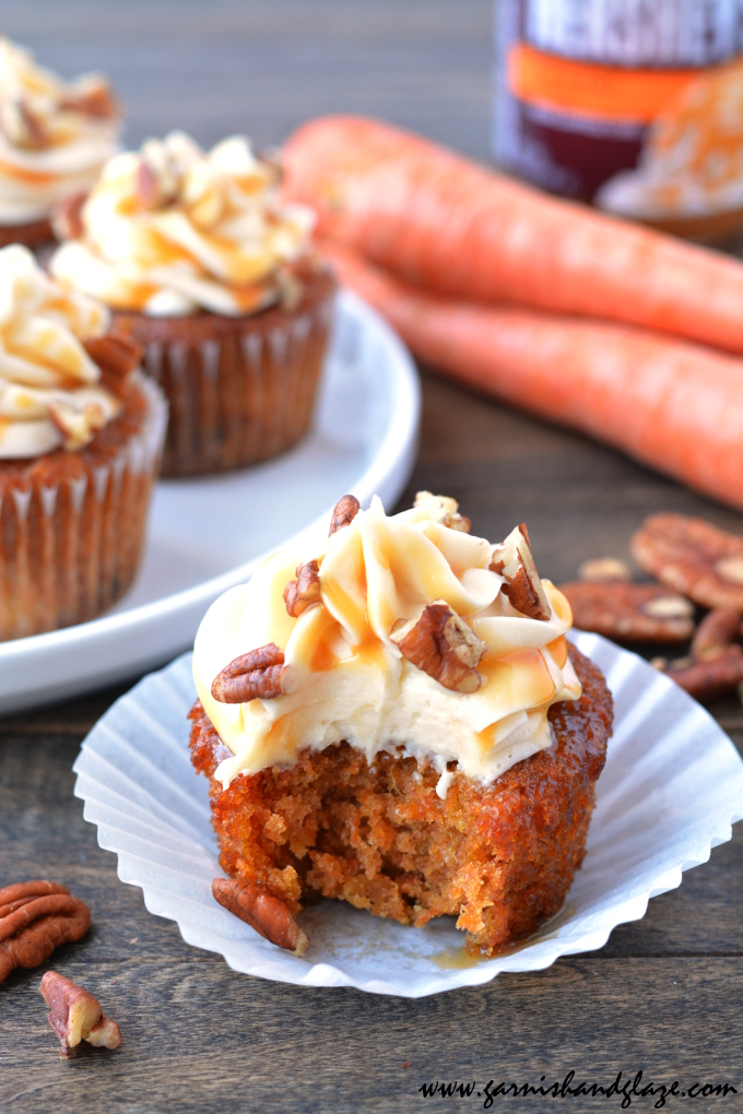 Caramel Pecan Carrot Cupcakes: Moist