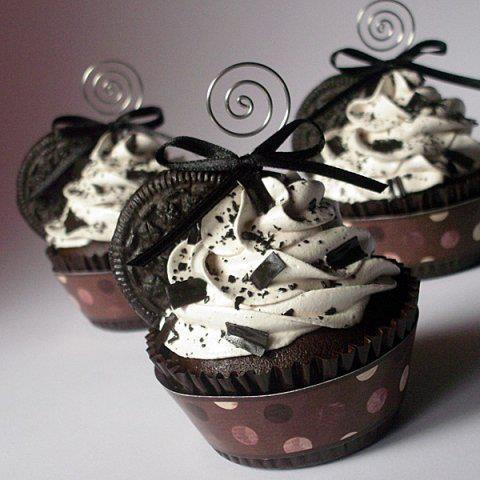 Chocolate Oreo Cupcakes