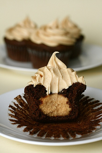 Chocolate Peanut Butter Cupcakes Chocolate Peanut Butter Cupcakes