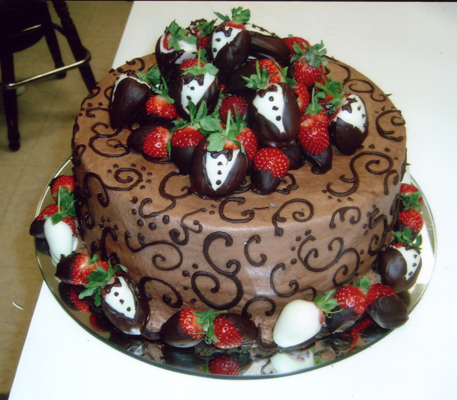 Chocolate Strawberry Groom's Cakes