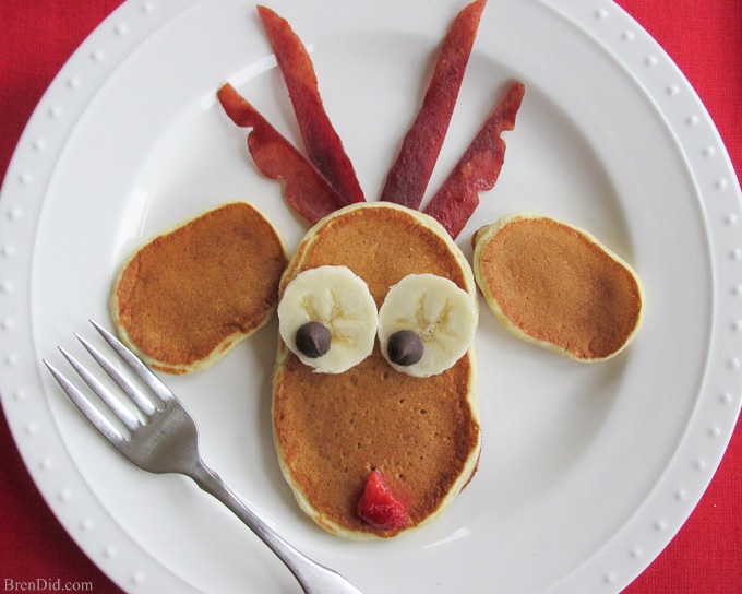 Christmas Reindeer Pancakes Recipe Christmas Reindeer Pancakes Recipe